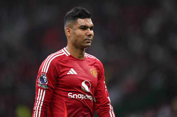 Casemiro quyết bám trụ ở MU